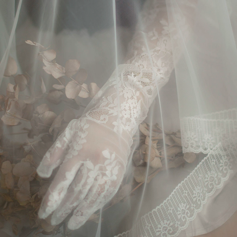 White Bridal Lace Gloves – Long Floral Lace Wedding Gloves